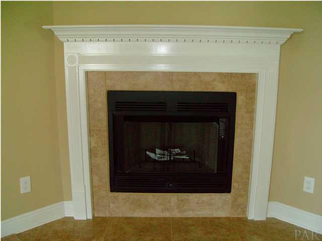2423 Crescent Road Navarre, FL 32566 - Photo 8 of 18