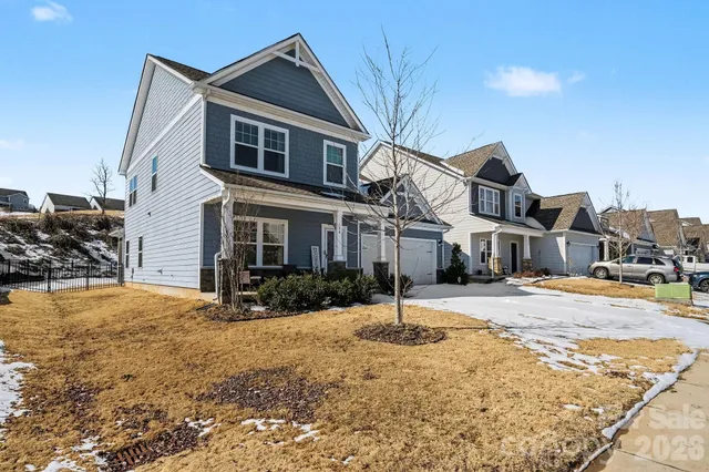 $400,000 | 194 Canada Drive, Statesville, NC 28677