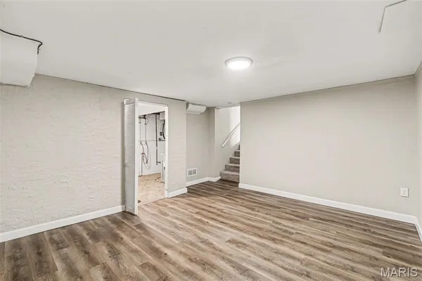 $214,900 | 90 Brightmoor Drive, Florissant, MO 63033