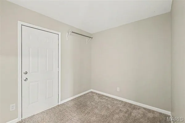 $214,900 | 90 Brightmoor Drive, Florissant, MO 63033