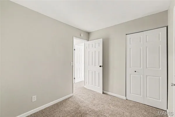 $214,900 | 90 Brightmoor Drive, Florissant, MO 63033