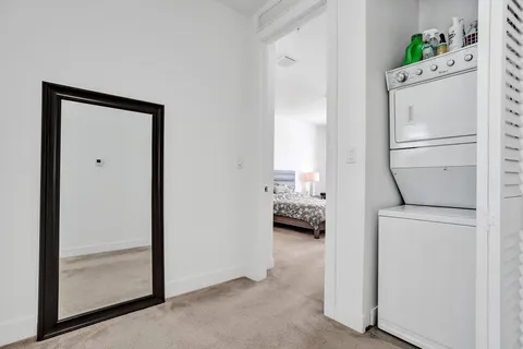 $429,000 | 480 Northeast 35th Court, Unit 2, Oakland Park, FL 33334