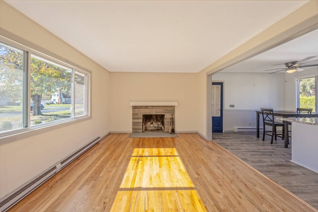 8 Ridgeview Drive Agawam, MA 01030 - Photo 14 of 37 Gallery Image 14