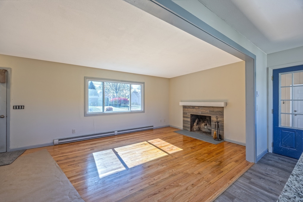 8 Ridgeview Drive Agawam, MA 01030 - Photo 17 of 37 Gallery Image 17