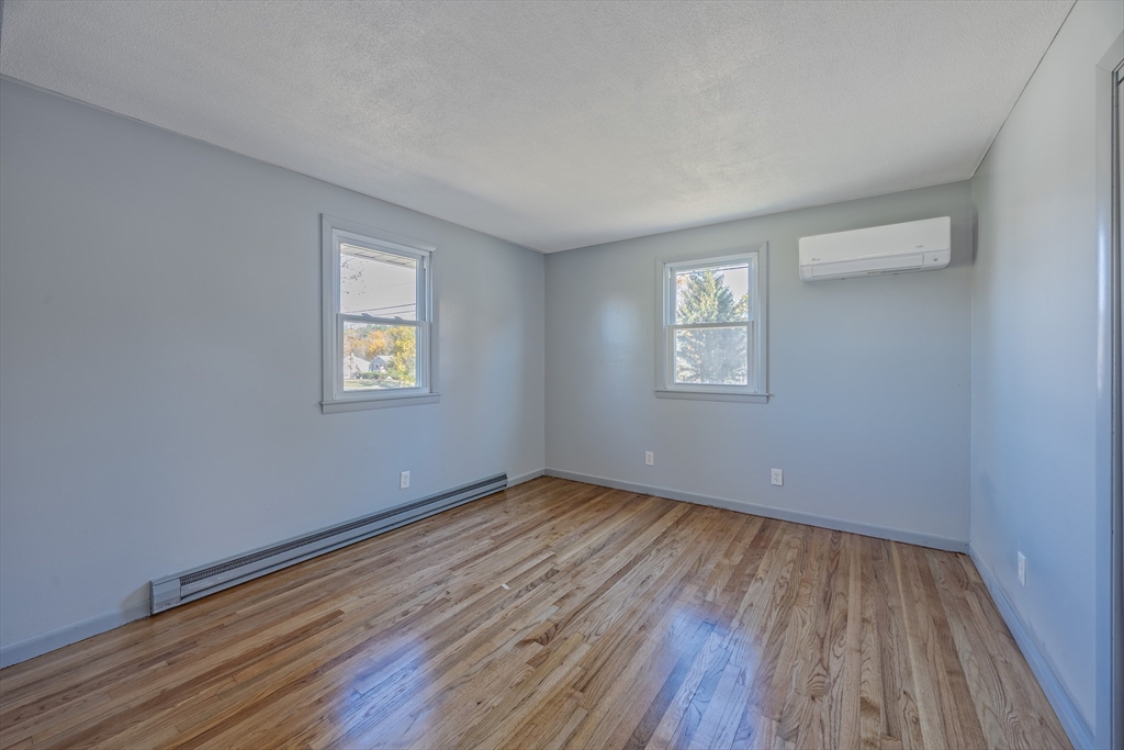 8 Ridgeview Drive Agawam, MA 01030 - Photo 19 of 37 Gallery Image 19