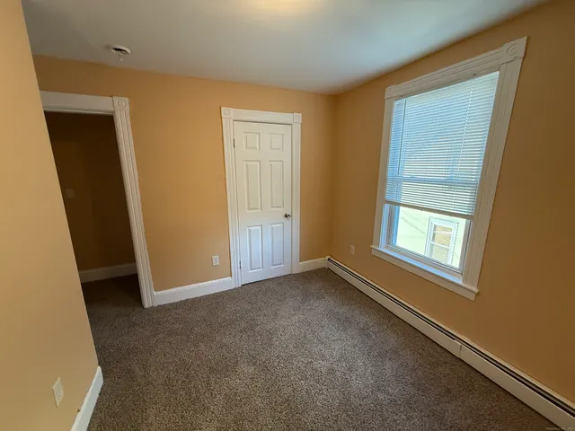 $1,700 | 10 Wilford Court, Pawcatuck, CT 06379