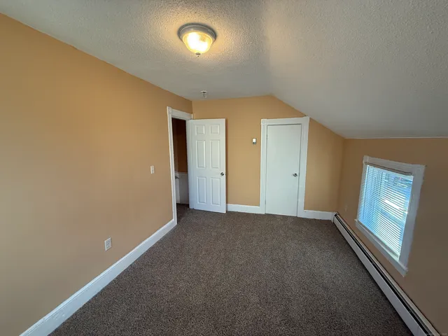 $1,700 | 10 Wilford Court, Pawcatuck, CT 06379