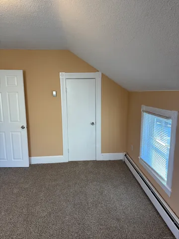 $1,700 | 10 Wilford Court, Pawcatuck, CT 06379