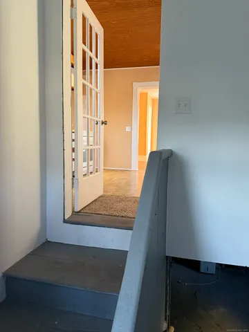 $1,700 | 10 Wilford Court, Pawcatuck, CT 06379