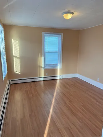 $1,700 | 10 Wilford Court, Pawcatuck, CT 06379