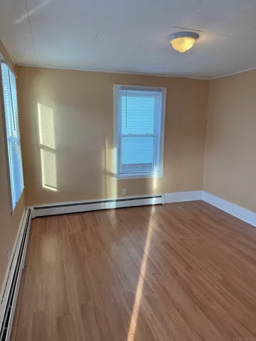 $1,700 | 10 Wilford Court, Pawcatuck, CT 06379