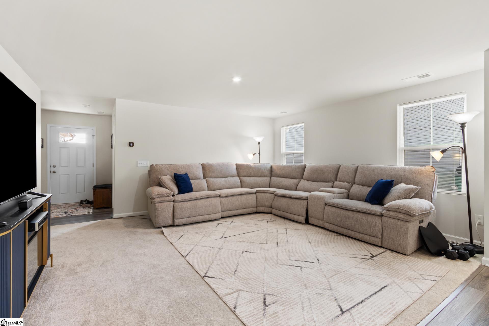 205 Creighton Ridge Drive Clinton, SC 29325 - Photo 7 of 34