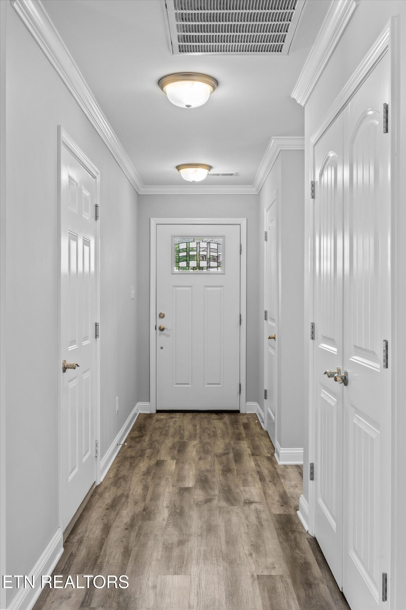 870 Spring Park Road Knoxville, TN 37914 - Photo 5 of 27 Gallery Image 5
