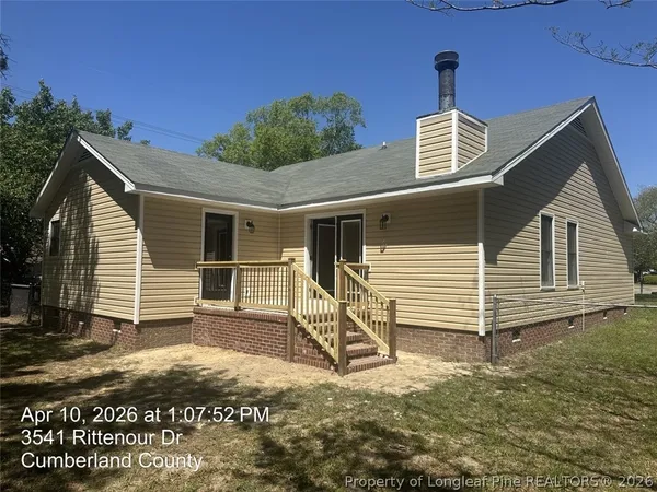 $1,900 | 3541 Rittenour Drive, Hope Mills, NC 28348