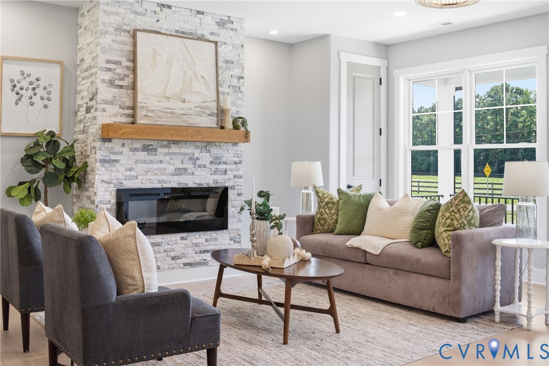 11 Hicks Wharf Road Cardinal, VA 23025 - Photo 4 of 44 Gallery Image 4