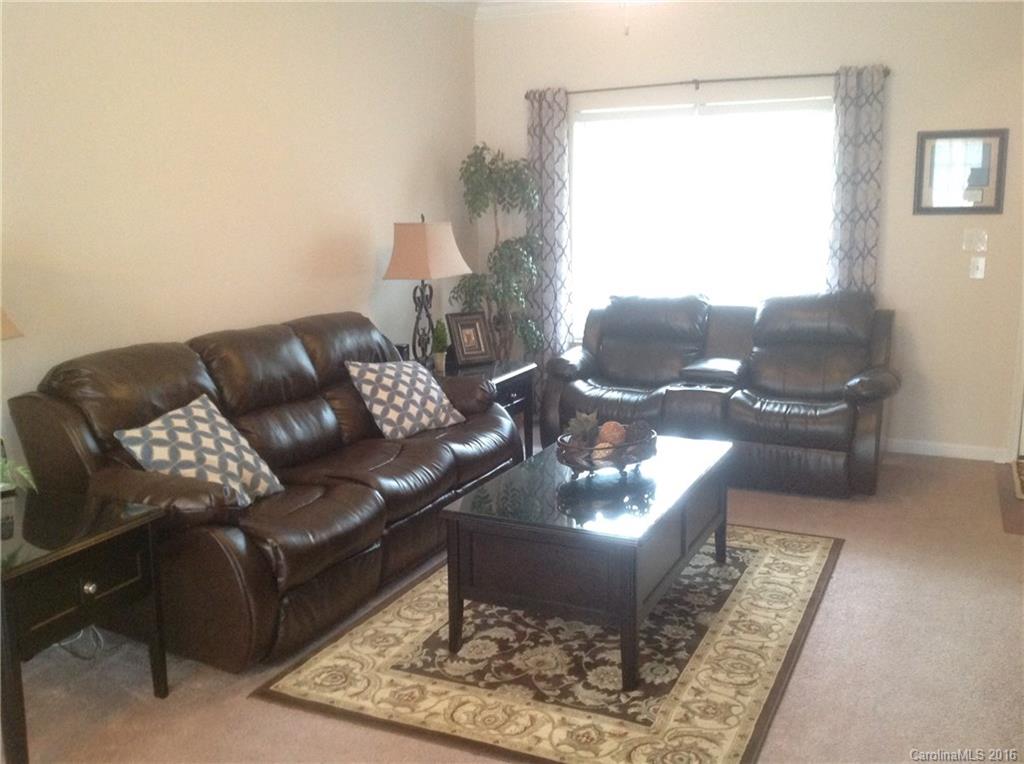 116 Ridge Bluff Road, Unit 116 Mooresville, NC 28115 - Photo 3 of 21 Gallery Image 3