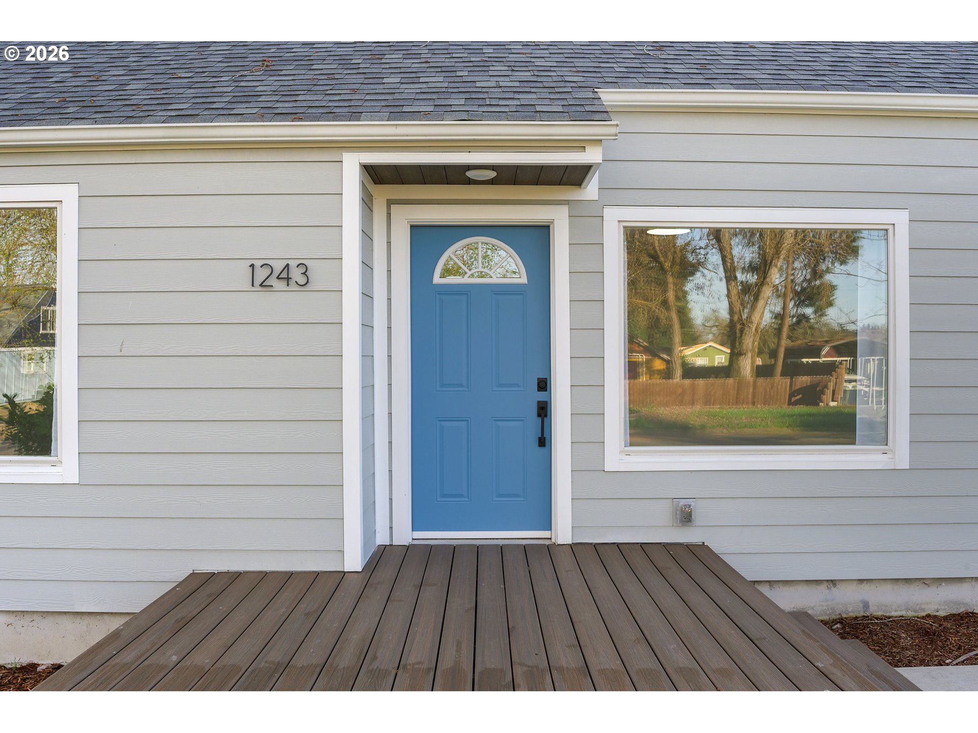 1243 Hayes Street Eugene, OR 97402 - Photo 3 of 48 a view of front door