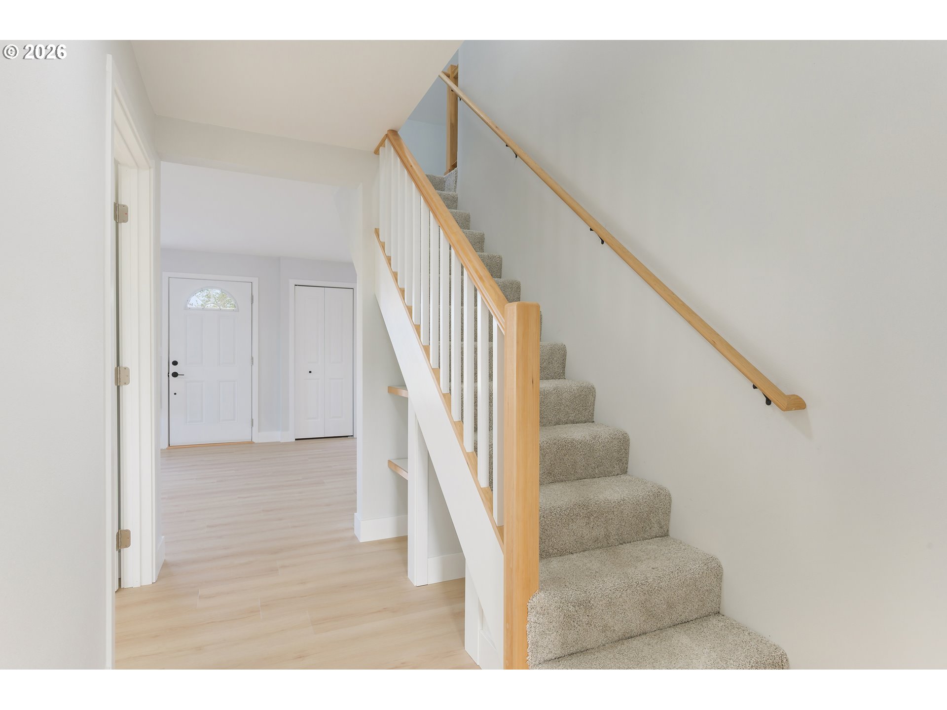 1243 Hayes Street Eugene, OR 97402 - Photo 36 of 48 a view of entryway and hall
