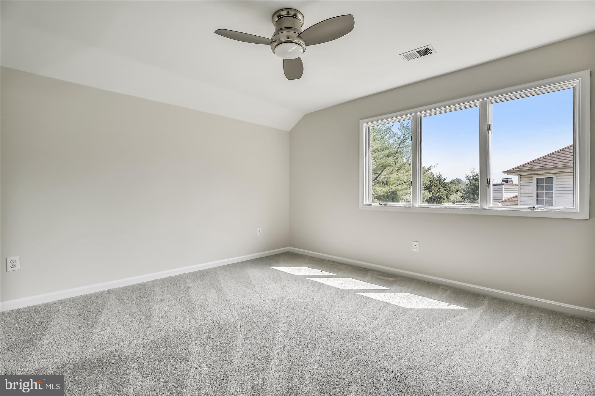 11805 Riding Loop Terrace North Potomac, MD 20878 - Photo 25 of 40 Third Bedroom