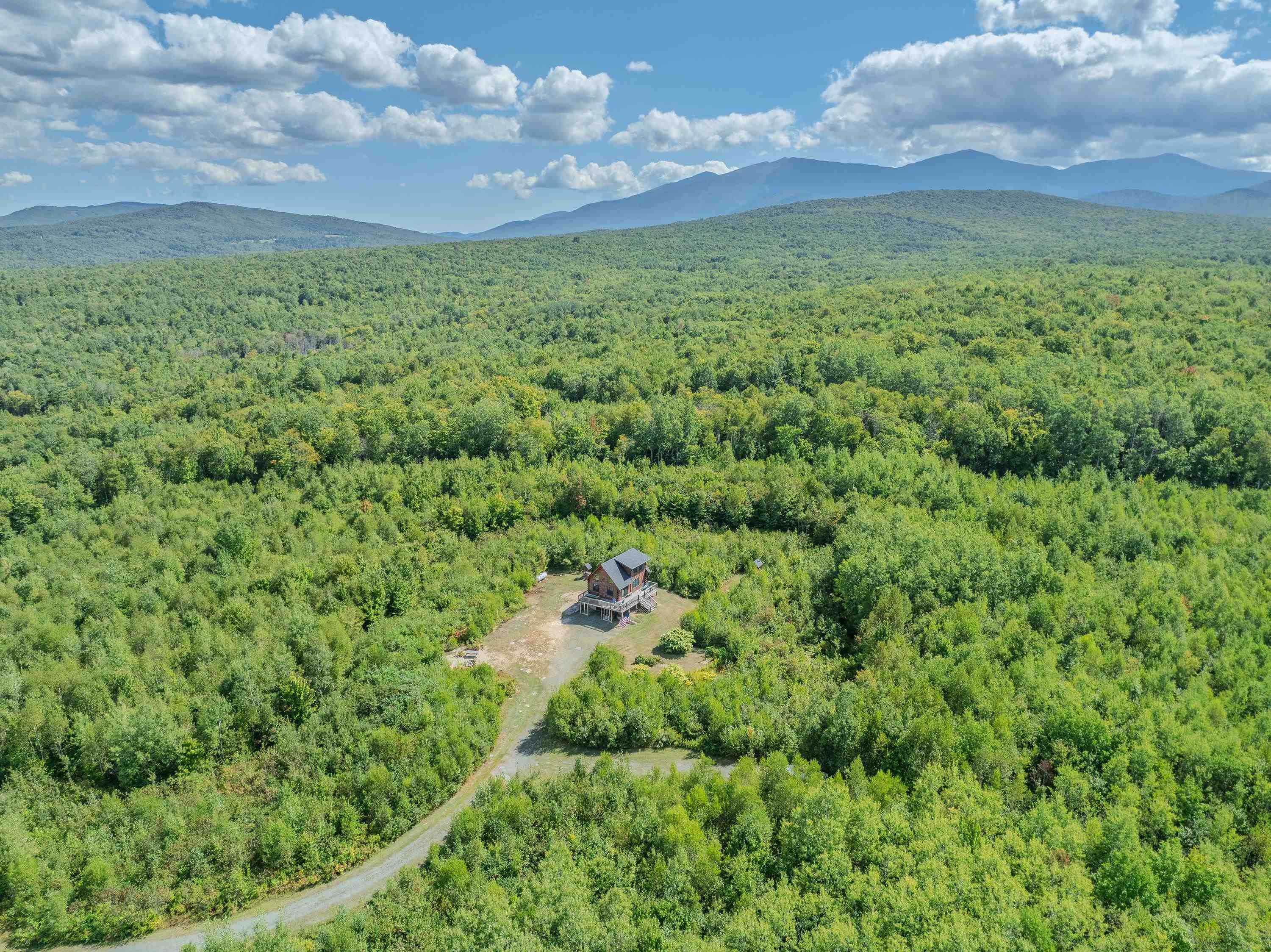 92 Red Brook Road Jefferson, NH 03583 - Photo 37 of 48