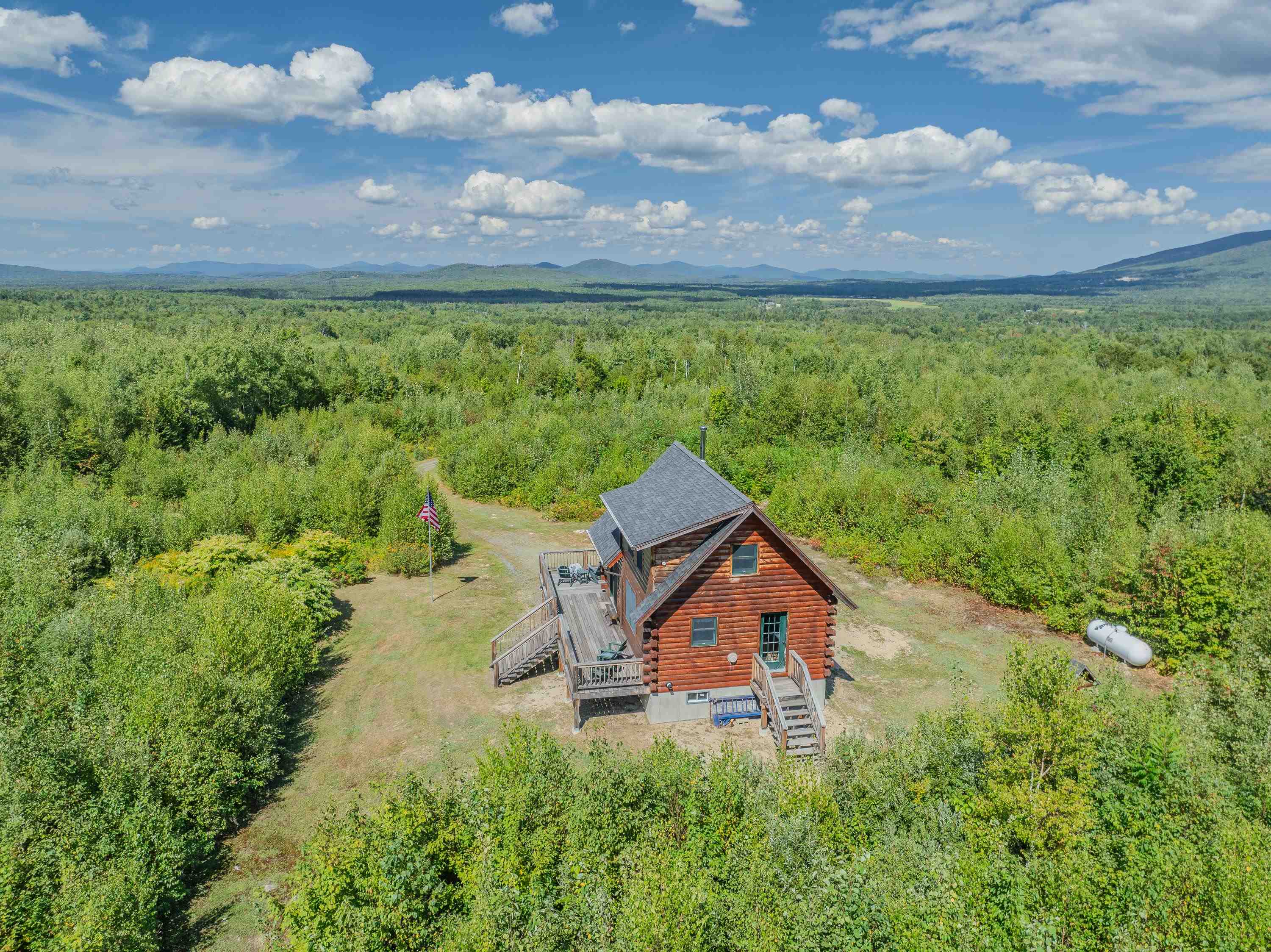 92 Red Brook Road Jefferson, NH 03583 - Photo 8 of 48