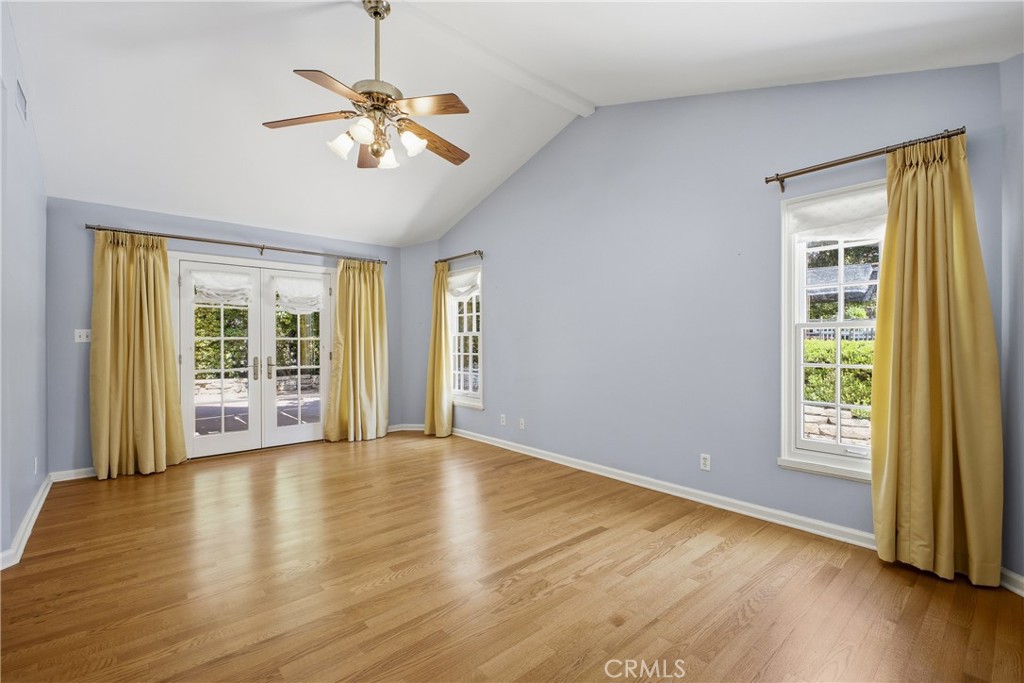541 East Woodbury Road Altadena, CA 91001 - Photo 29 of 48