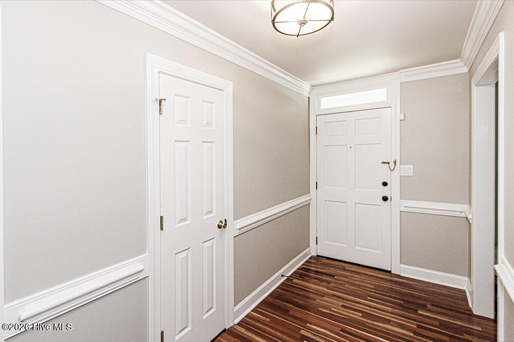 3003 Fieldstream Drive North Wilson, NC 27896 - Photo 4 of 39 Foyer w/ Laminate