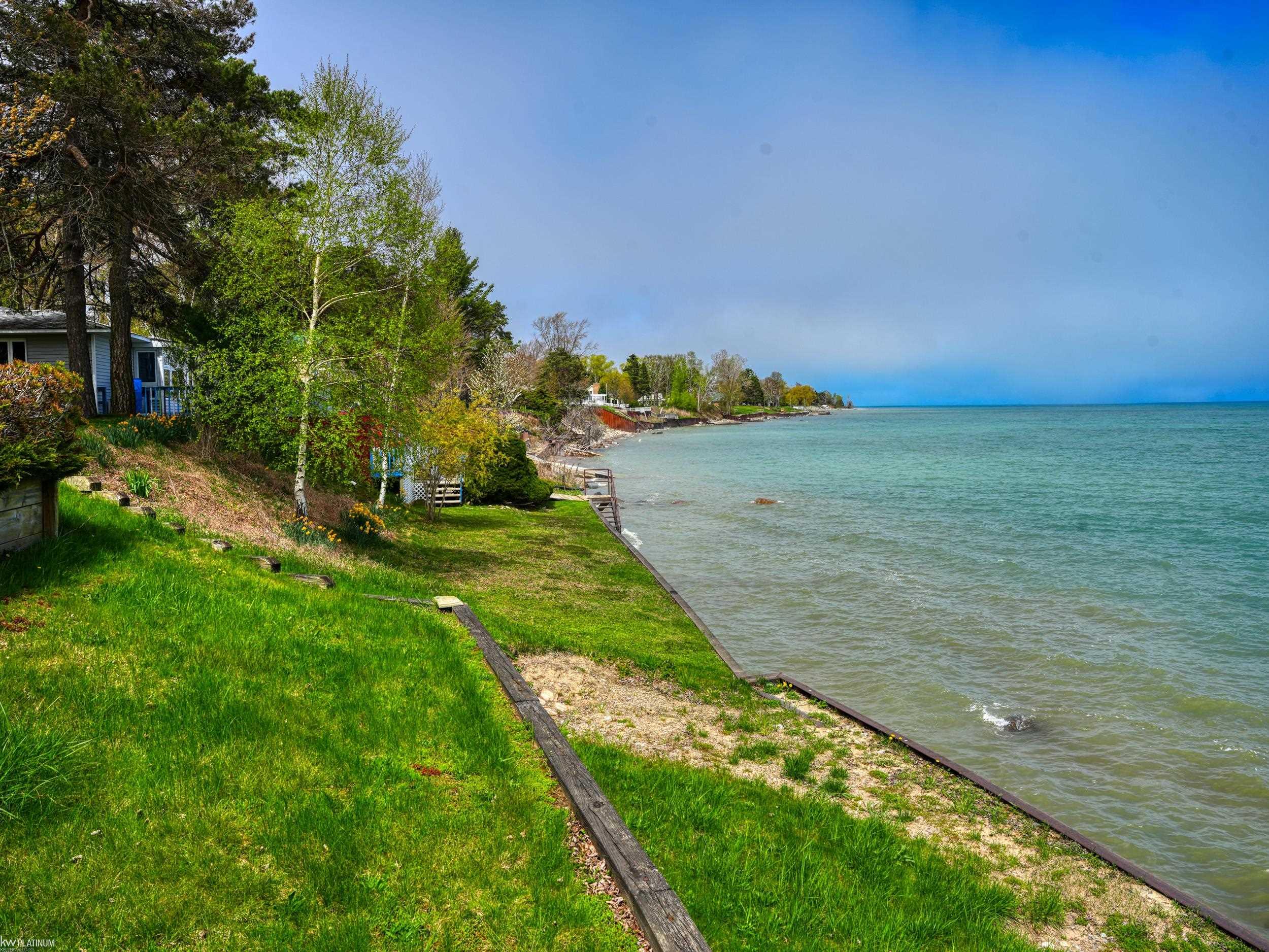 3894 Lakeshore Road Deckerville, MI 48427 - Photo 5 of 31