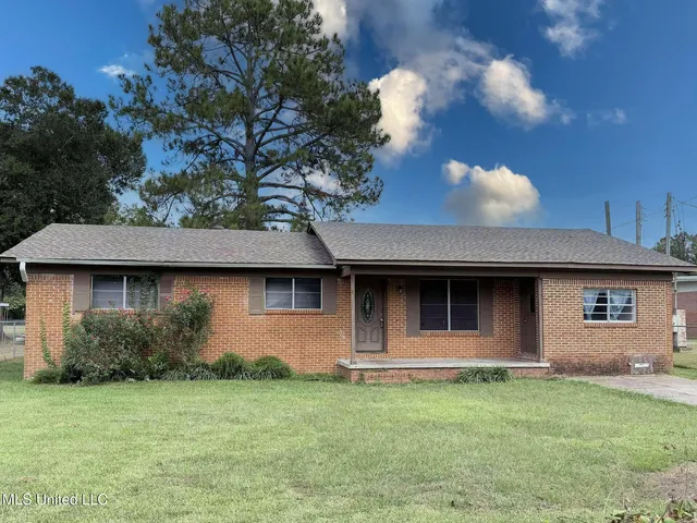 $138,000 | 123 Sinclair Street, Lucedale, MS 39452