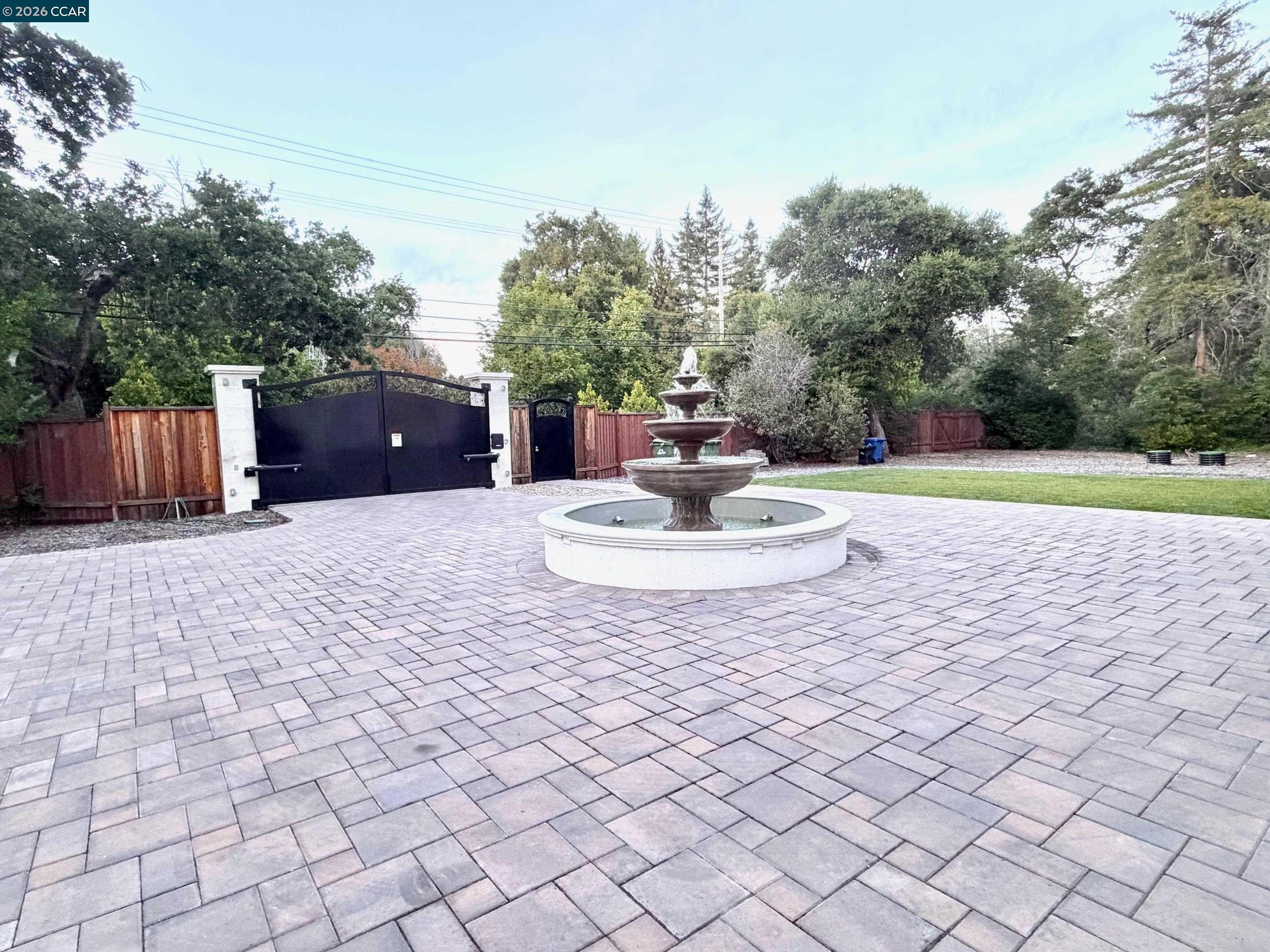 78 Middlefield Road Atherton, CA 94027 - Photo 3 of 52