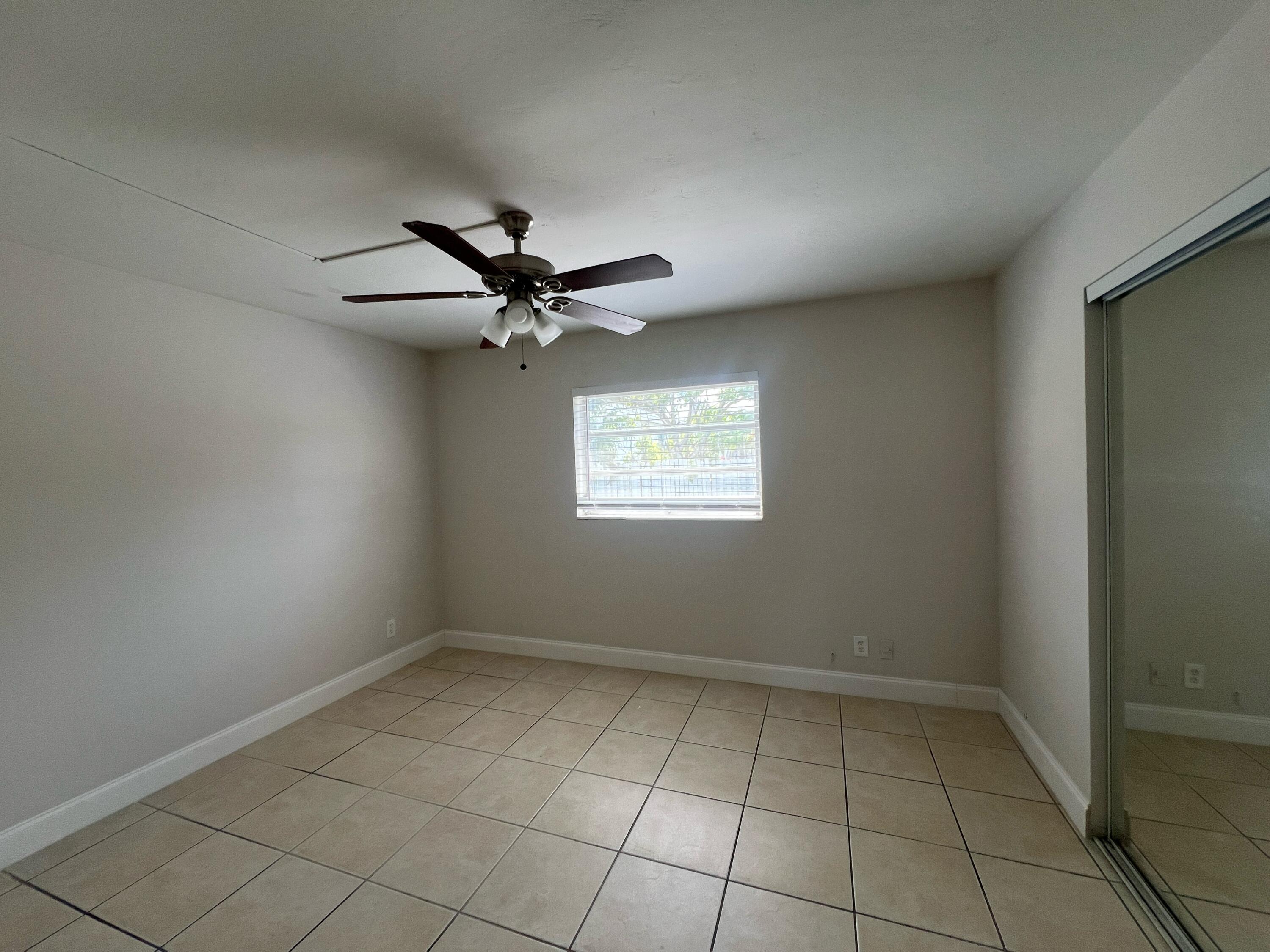 4670 Northeast 5th Avenue, Unit 5 Boca Raton, FL 33431 - Photo 6 of 8 IMG_6919