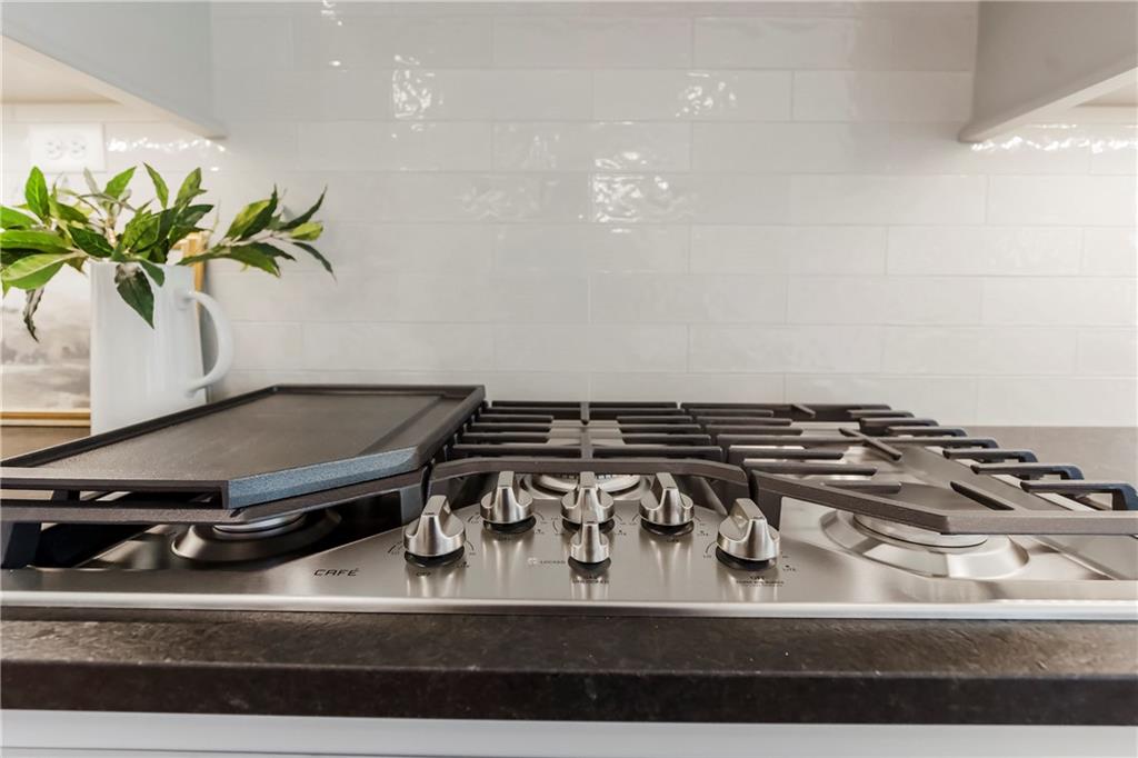 12484 South Barth Road Olathe, KS 66061 - Photo 22 of 72