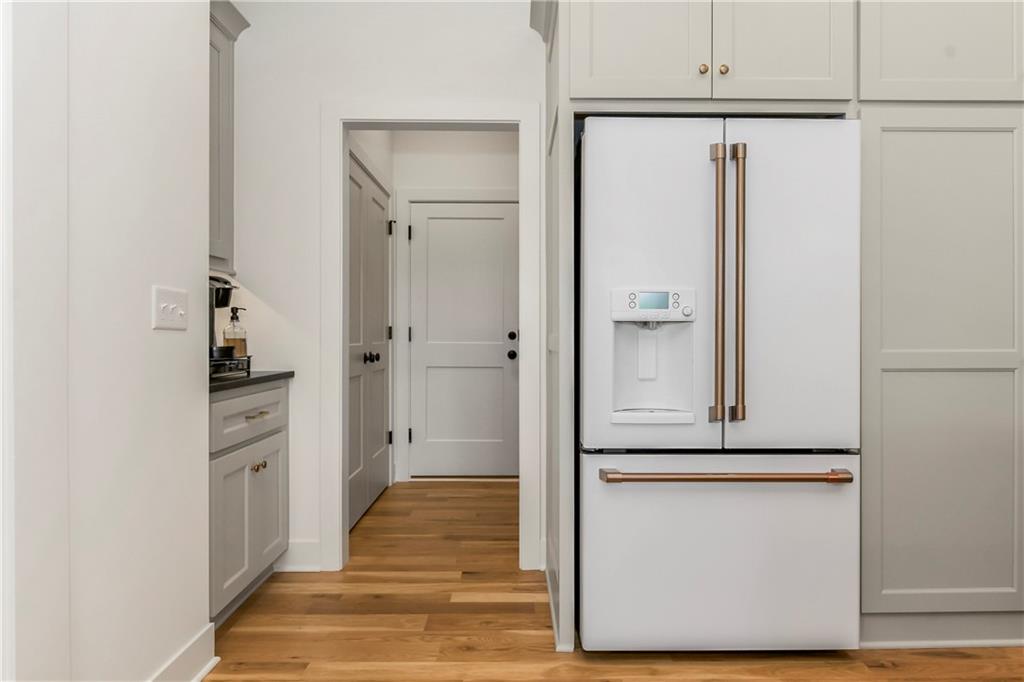 12484 South Barth Road Olathe, KS 66061 - Photo 26 of 72