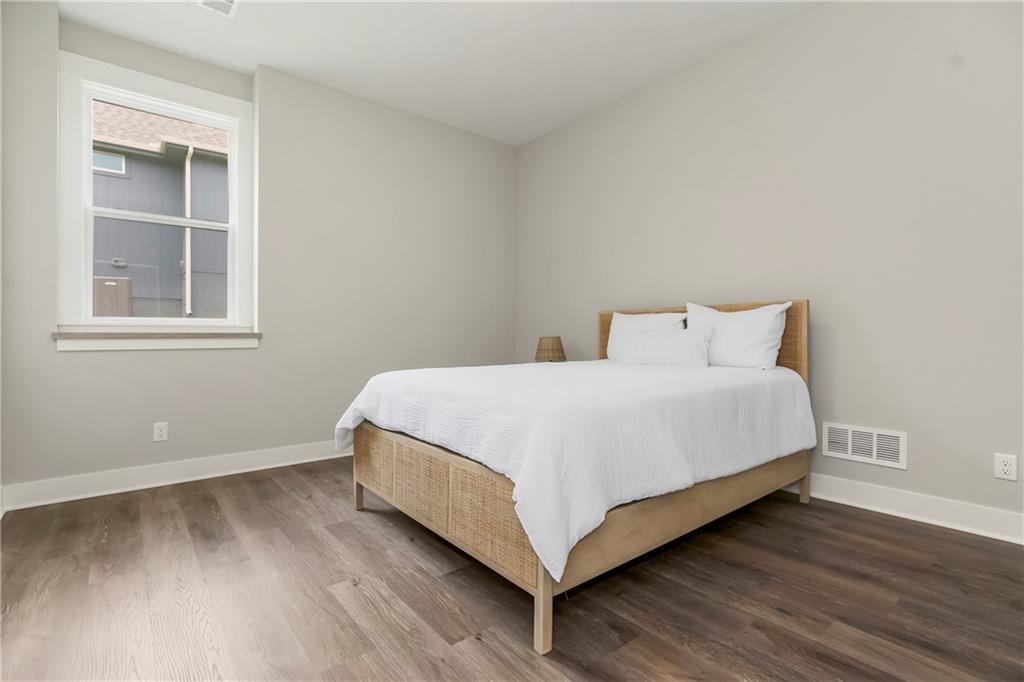 12484 South Barth Road Olathe, KS 66061 - Photo 41 of 72