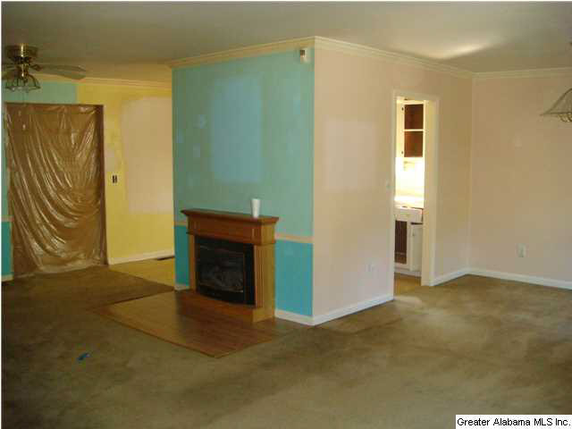 102 Hill Street Alabaster, AL 35007 - Photo 5 of 22
