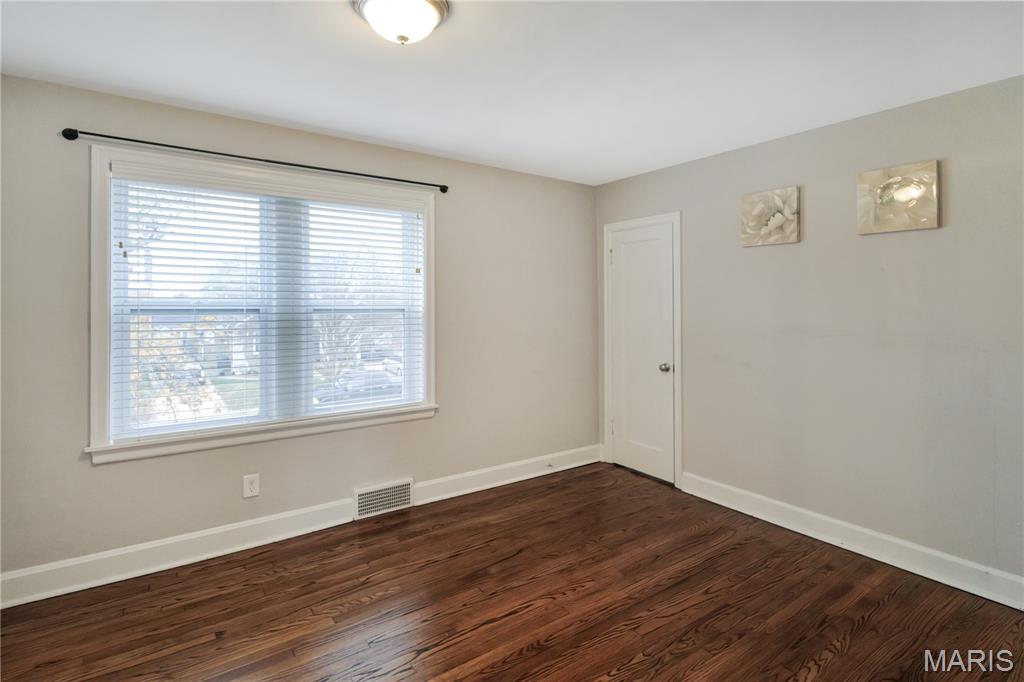 8729 Bridgeport Avenue St. Louis, MO 63144 - Photo 13 of 17