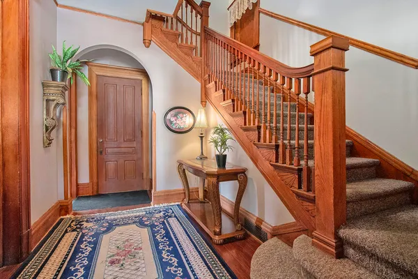 $474,900 | 1210 Indiana Avenue, La Porte, IN 46350