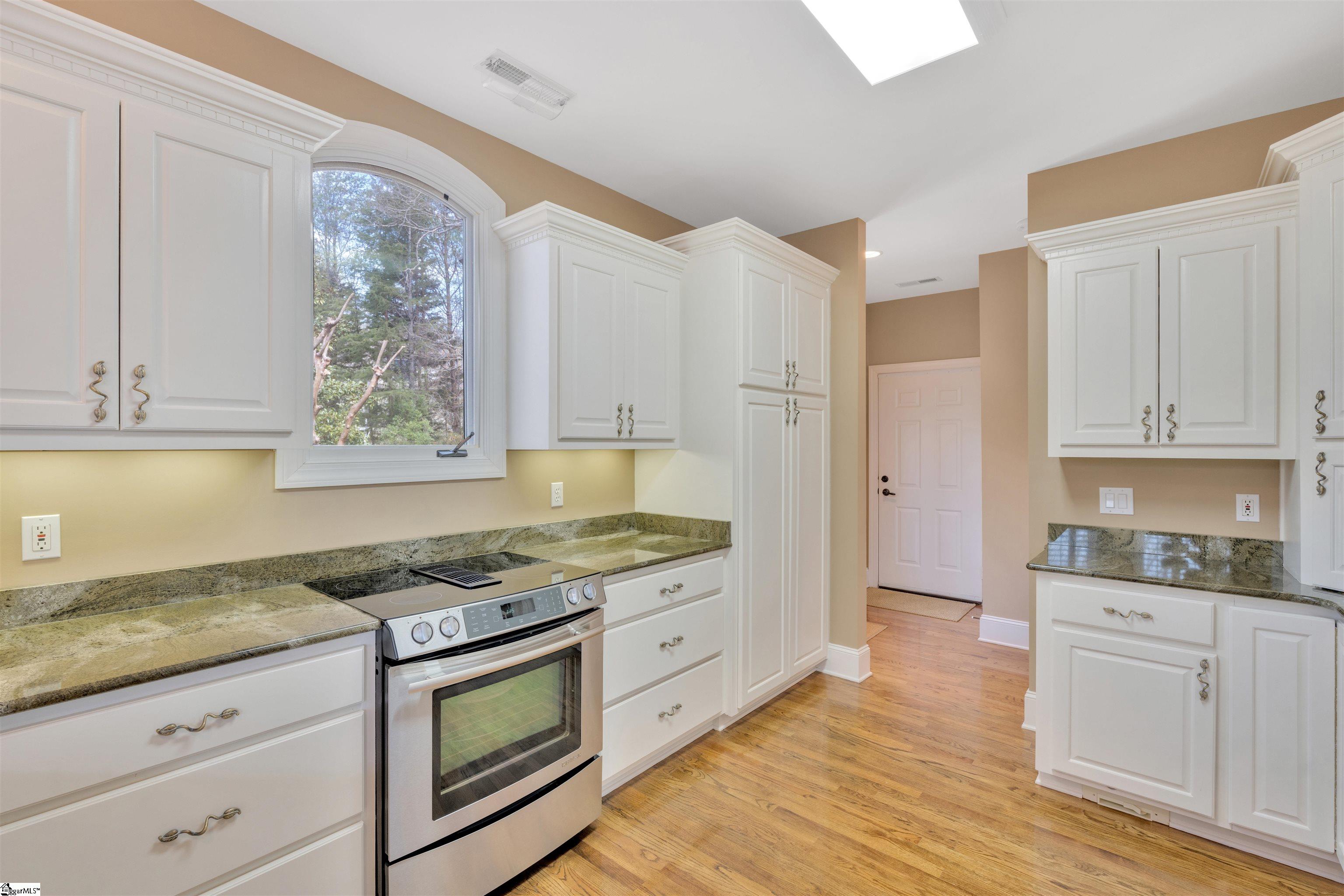 132 Courseview Way Travelers Rest, SC 29690 - Photo 14 of 41 Gallery Image 14