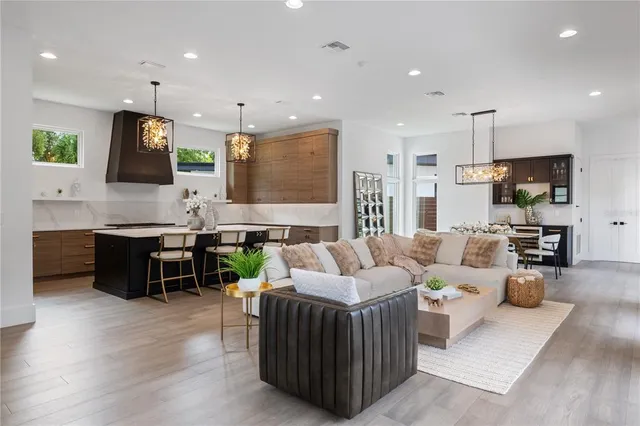 $2,495,000 | 2015 North Park Avenue, Winter Park, FL 32789