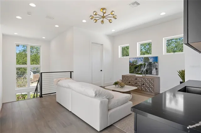 $2,495,000 | 2015 North Park Avenue, Winter Park, FL 32789