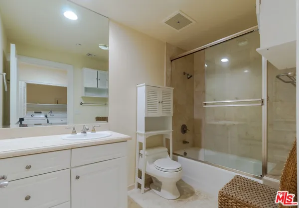 $8,200 | 132 South Crescent Drive, Unit 103, Beverly Hills, CA 90212