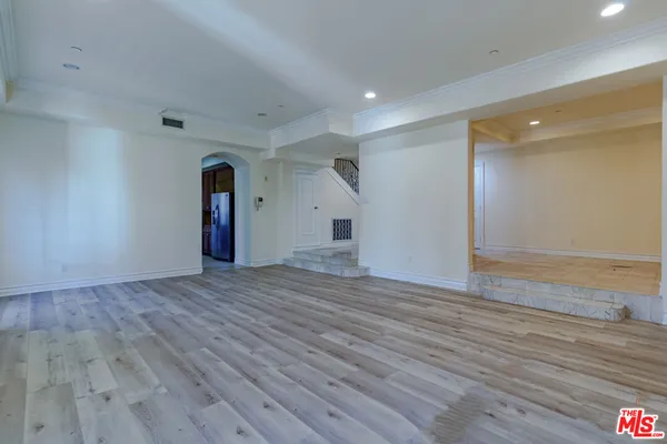 $8,200 | 132 South Crescent Drive, Unit 103, Beverly Hills, CA 90212