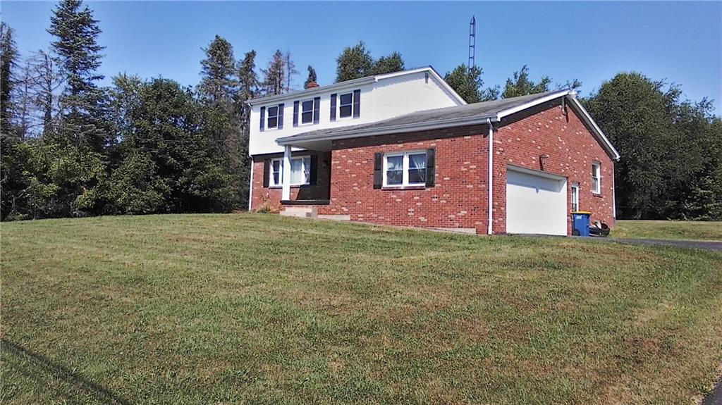 1441 Old Princeton Road New Castle, PA 16101 - Photo 1 of 18
