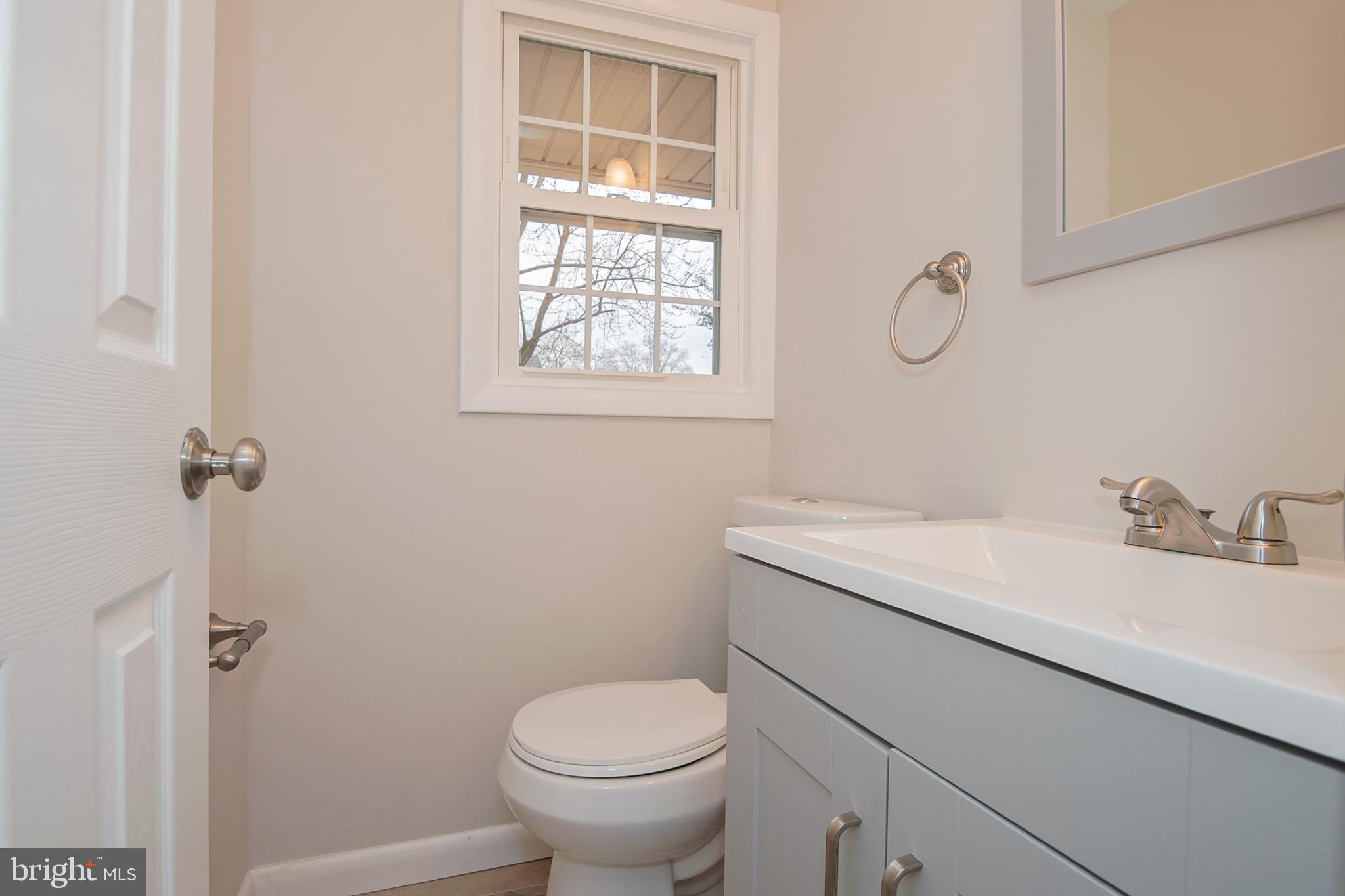 58 Weathervane Road Aston, PA 19014 - Photo 17 of 27 Gallery Image 17