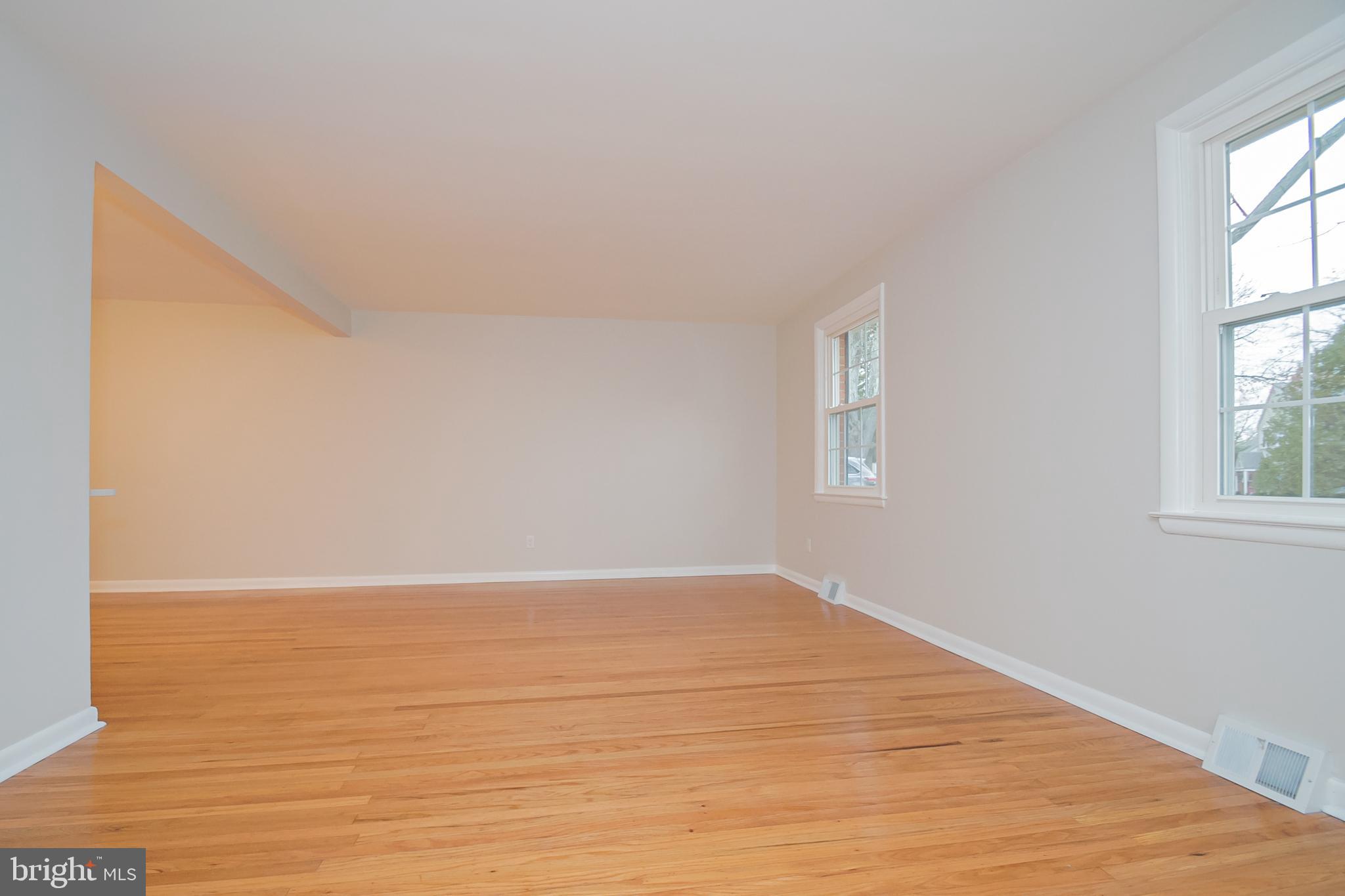 58 Weathervane Road Aston, PA 19014 - Photo 18 of 27 Gallery Image 18