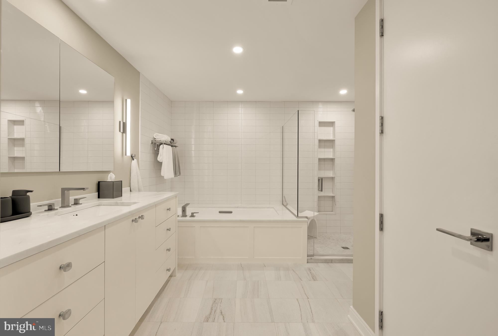 1045 31st Street Northwest, Unit 104 Washington, DC 20007 - Photo 34 of 43 Primary bathroom