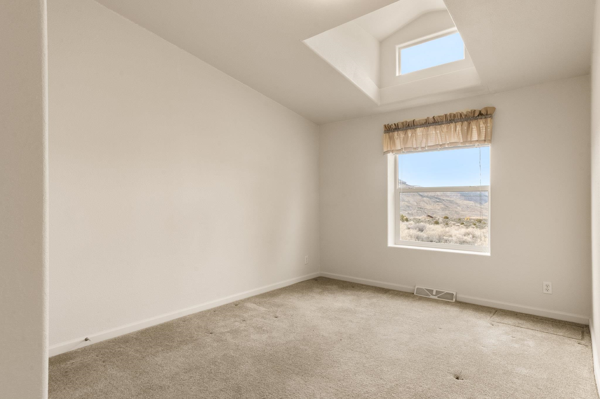 3984 Rapid Creek Road Palisade, CO 81526 - Photo 23 of 30 an empty room with a window