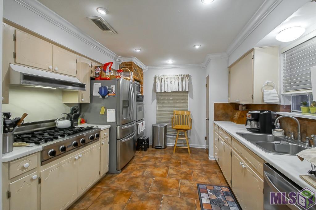 7762 Sevenoaks Avenue Baton Rouge, LA 70806 - Photo 6 of 29