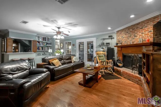 $749,000 | 7762 Sevenoaks Avenue, Baton Rouge, LA 70806