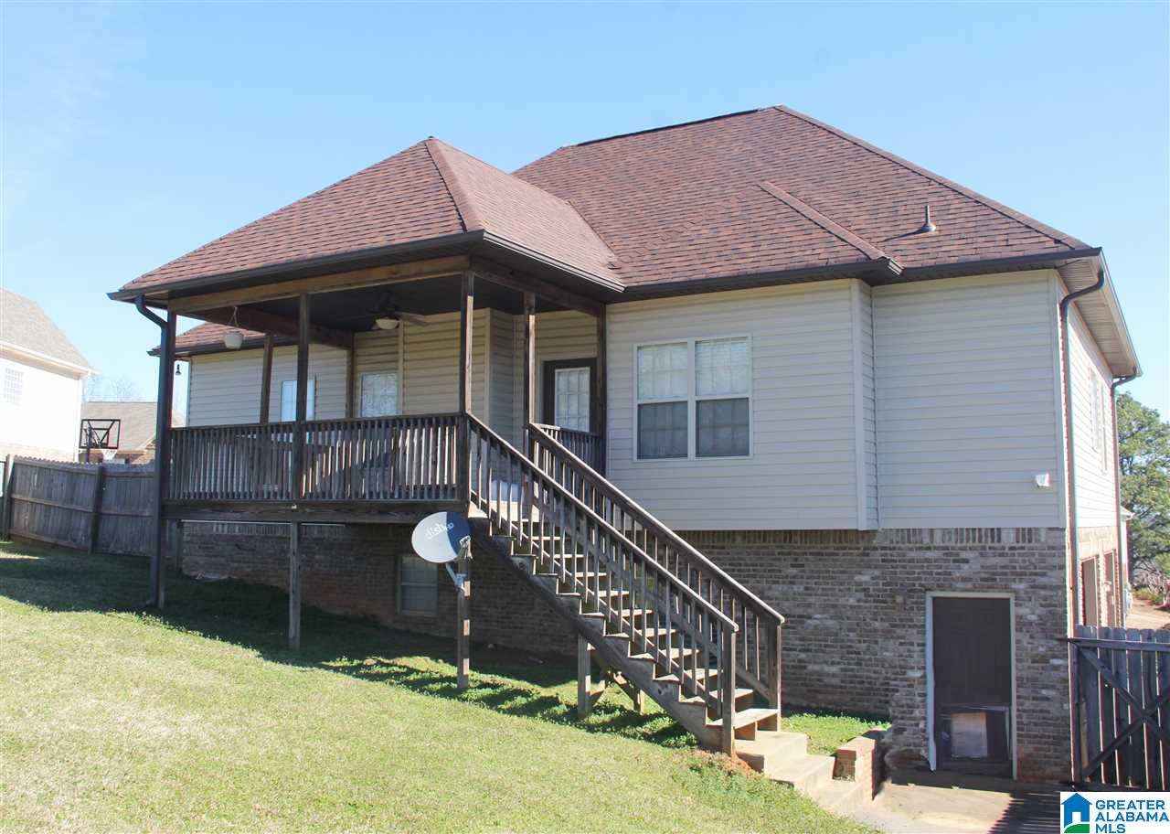 135 Smithfield Lane Springville, AL 35146 - Photo 3 of 16